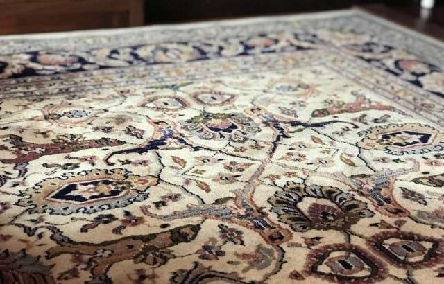 ペルシャ絨毯